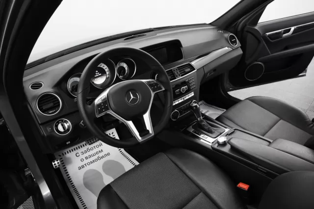 Mercedes-Benz C-Класс 2015