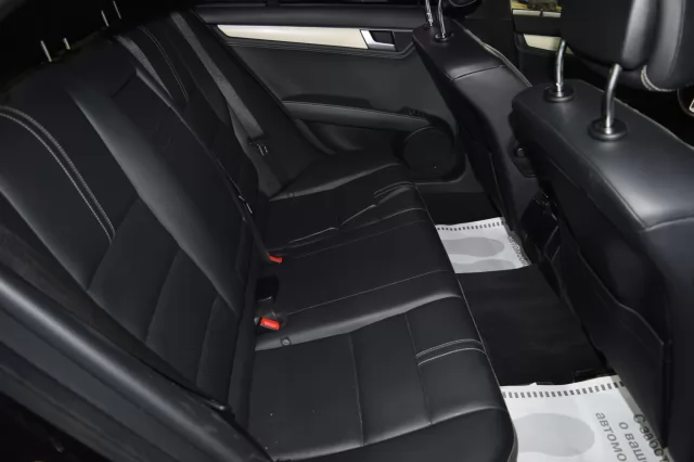 Mercedes-Benz C-Класс 2011