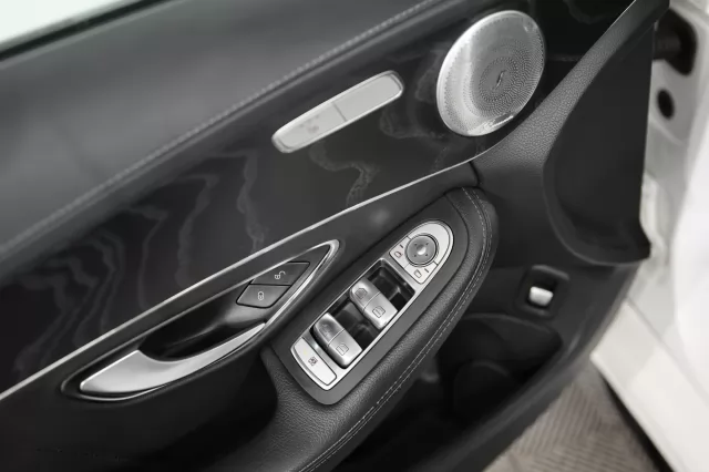 Mercedes-Benz C-Класс 2017