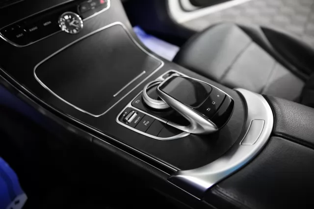 Mercedes-Benz C-Класс 2017