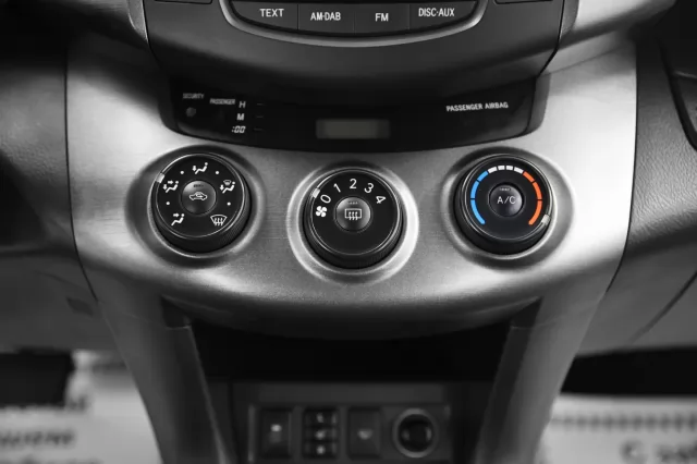 Toyota RAV4 2009