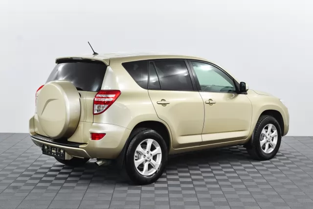 Toyota RAV4 2009