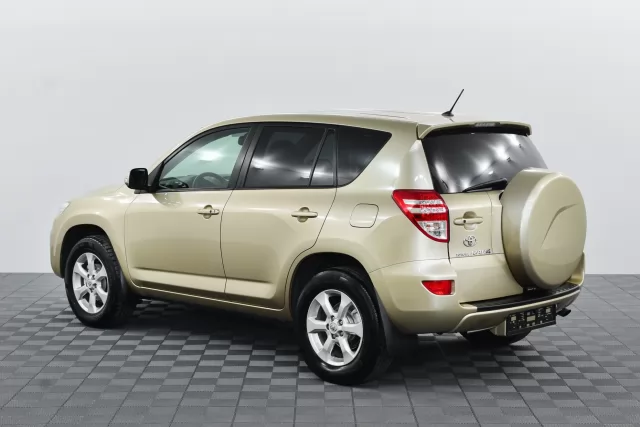 Toyota RAV4 2009