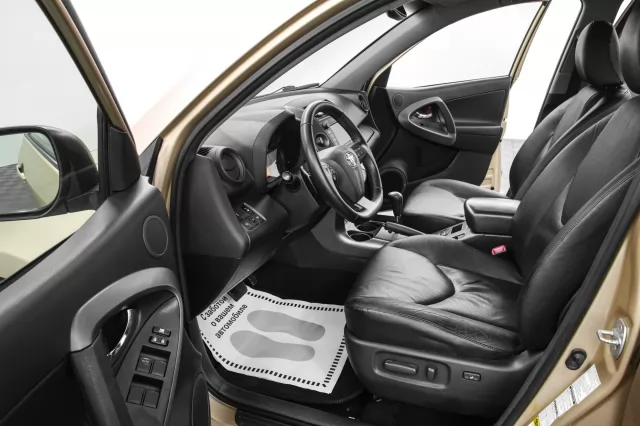 Toyota RAV4 2009