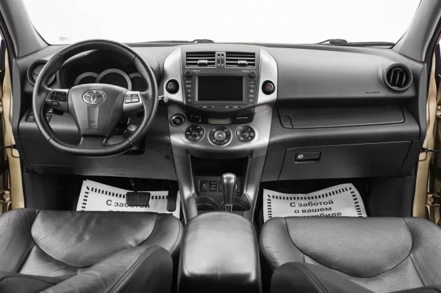 Toyota RAV4 2009