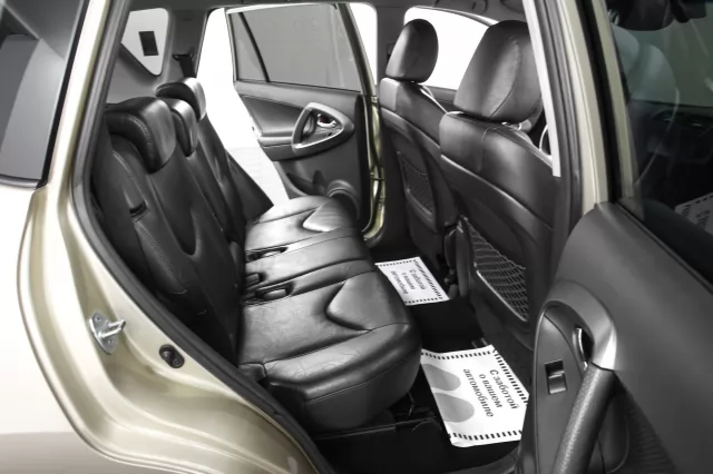Toyota RAV4 2009