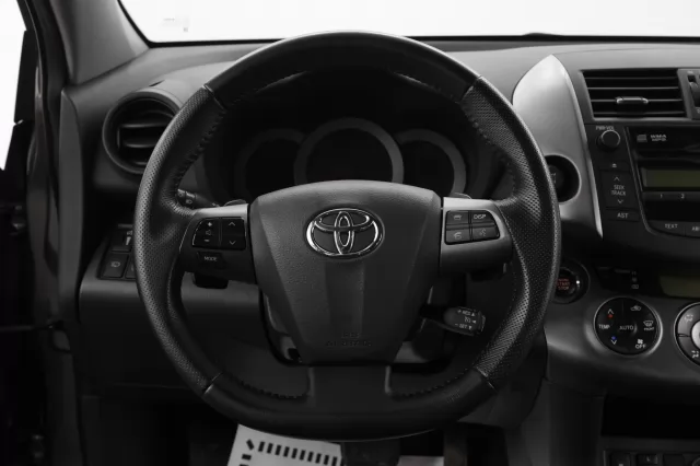 Toyota RAV4 2010