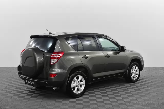 Toyota RAV4 2010