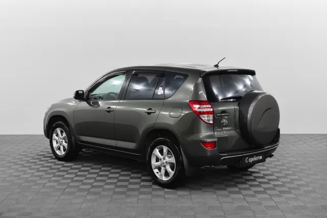 Toyota RAV4 2010