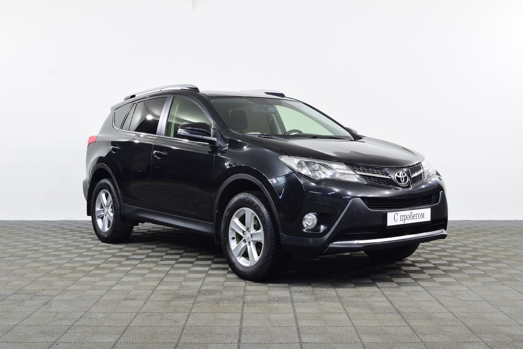 Toyota RAV4 2015