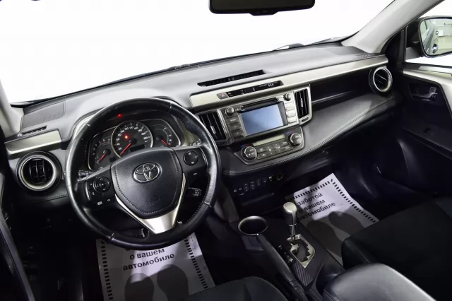 Toyota RAV4 2015