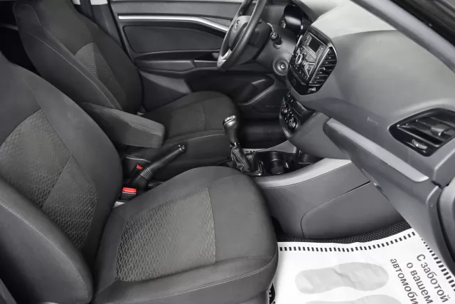 LADA Vesta 2015