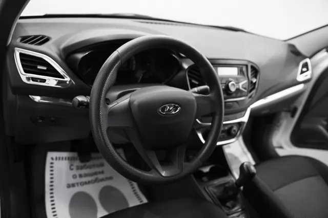 LADA Vesta 2015