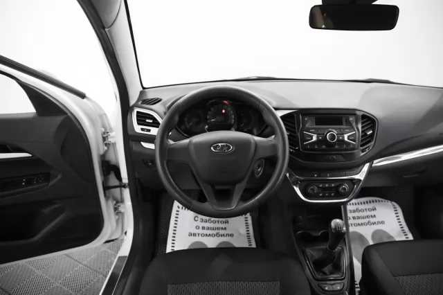 LADA Vesta 2015