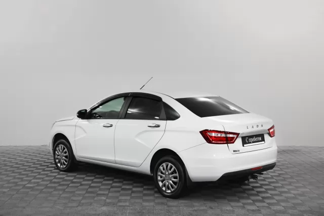 LADA Vesta 2015