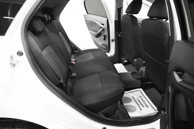 LADA Vesta 2015