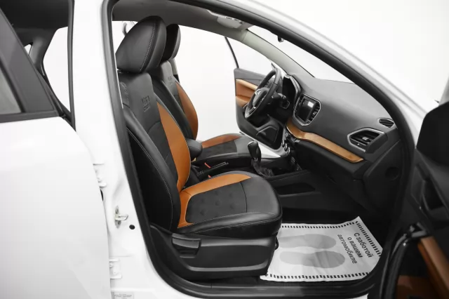 LADA Vesta 2023