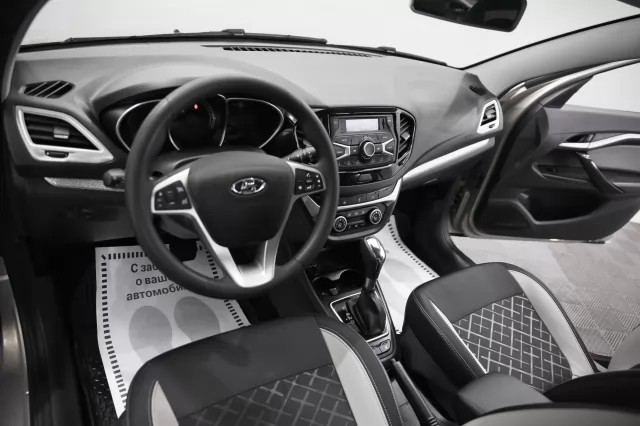 LADA Vesta 2015