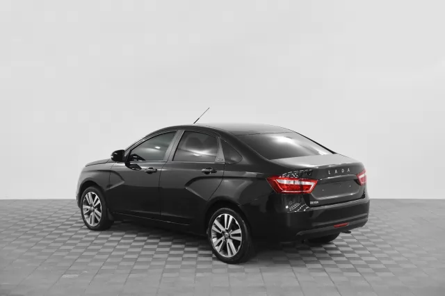 LADA Vesta 2017