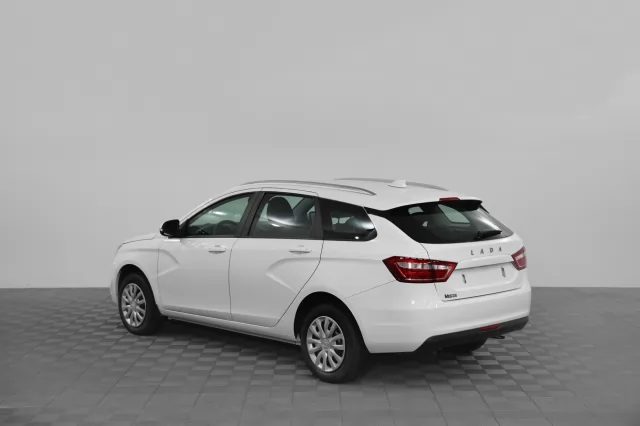 LADA Vesta 2015