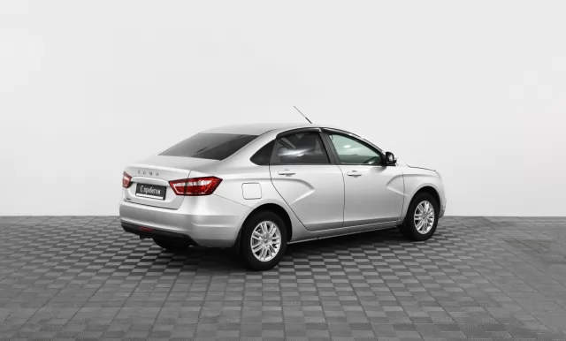 LADA Vesta 2016