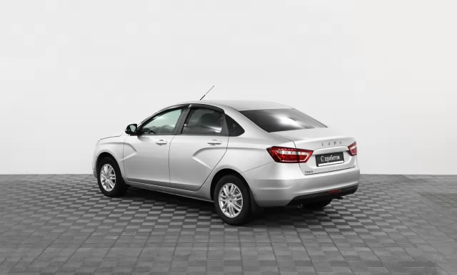 LADA Vesta 2016