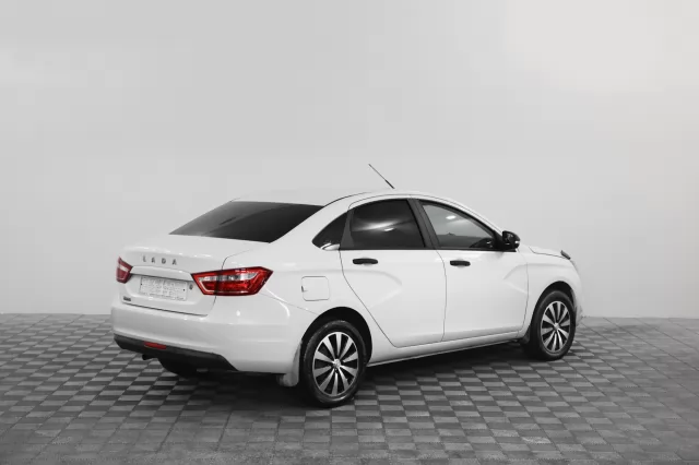 LADA Vesta 2021