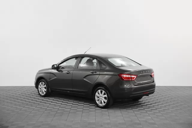 LADA Vesta 2021