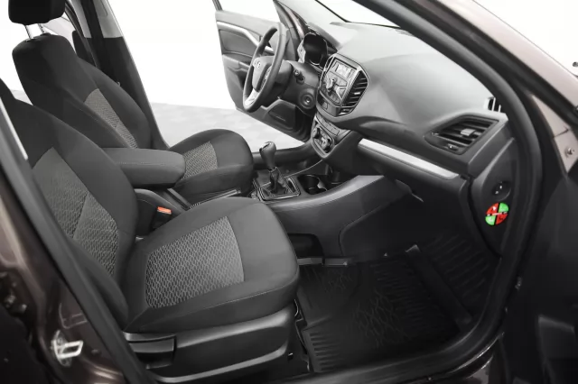 LADA Vesta 2021