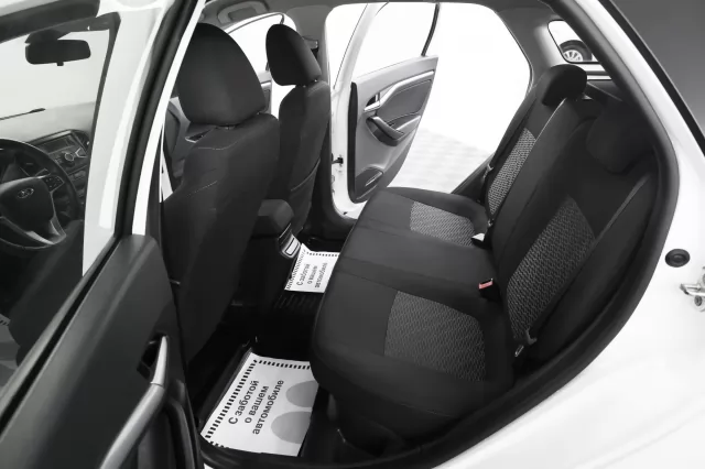 LADA Vesta 2015