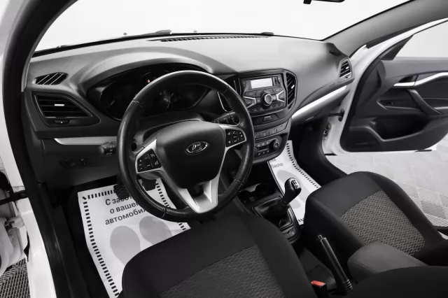 LADA Vesta 2015