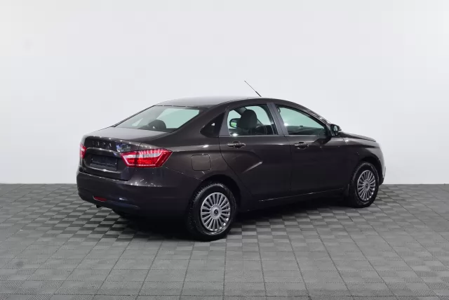 LADA Vesta 2015