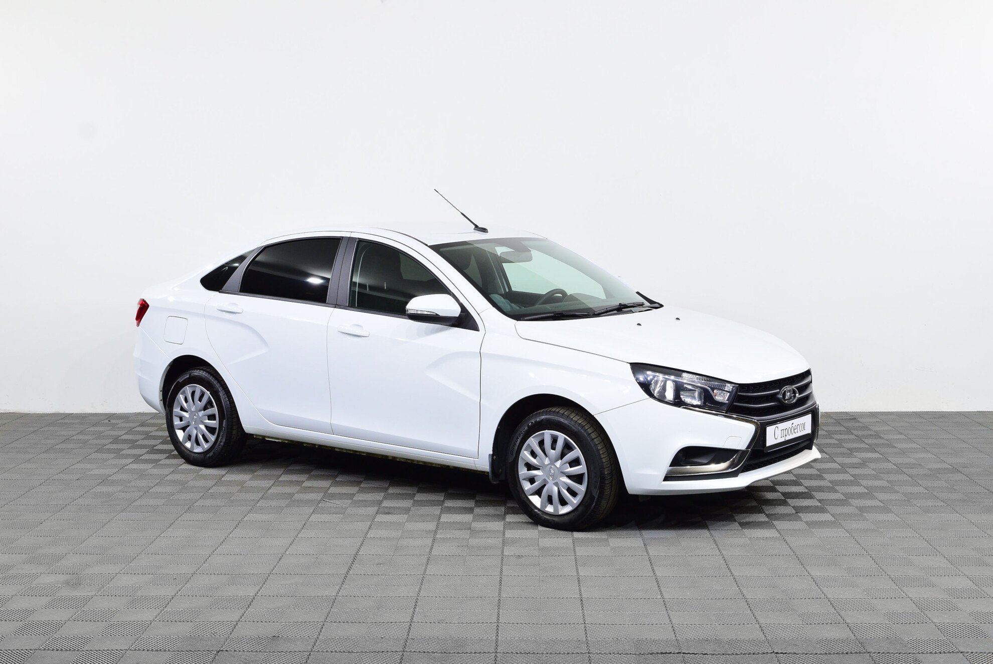 LADA Vesta 2015