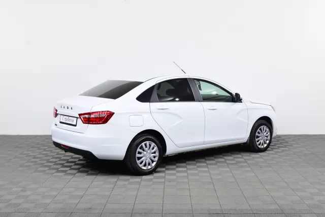 LADA Vesta 2015
