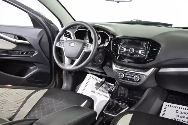 LADA Vesta 2016