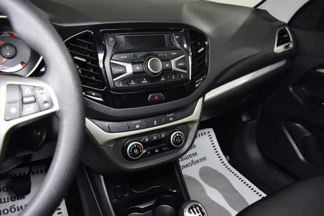 LADA Vesta 2016