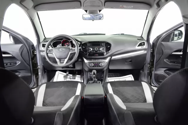 LADA Vesta 2016