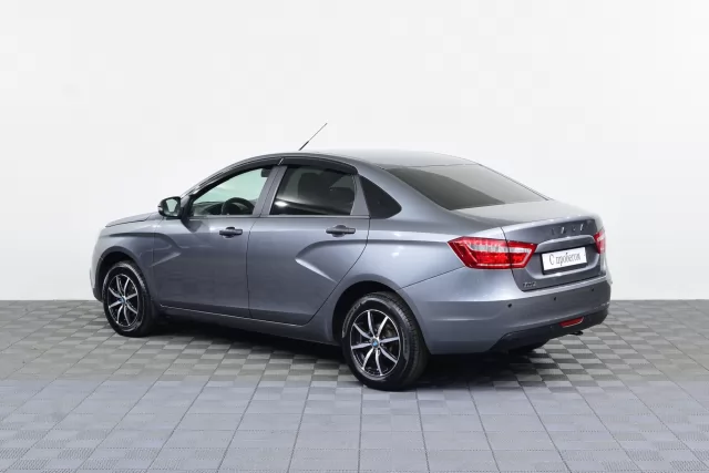 LADA Vesta 2015