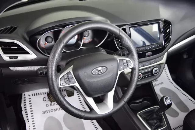 LADA Vesta 2016
