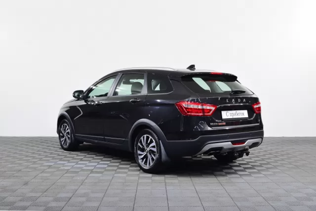 LADA Vesta 2016