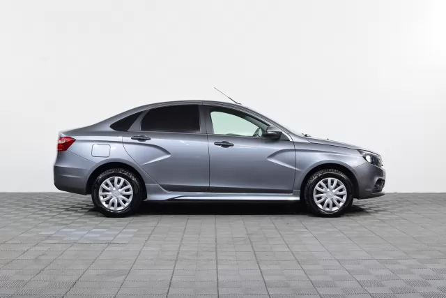LADA Vesta 2016