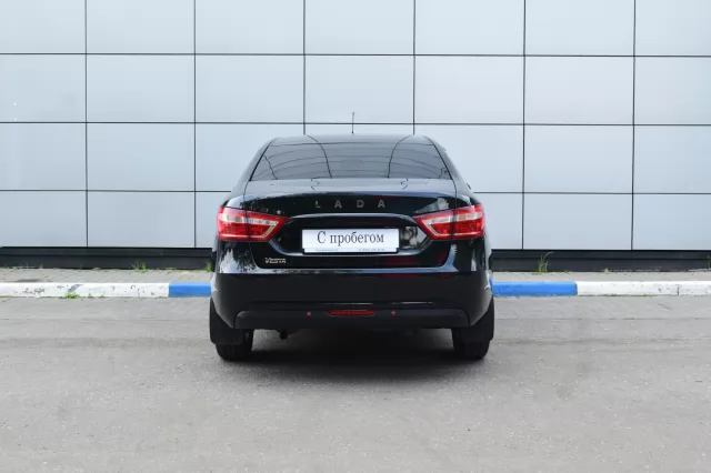 LADA Vesta 2015
