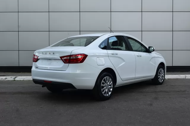 LADA Vesta 2017