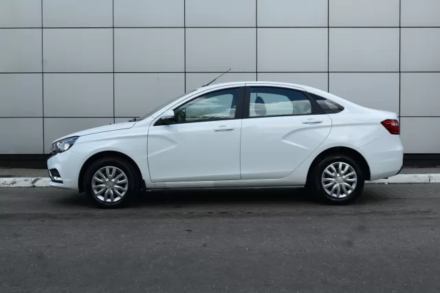LADA Vesta 2017