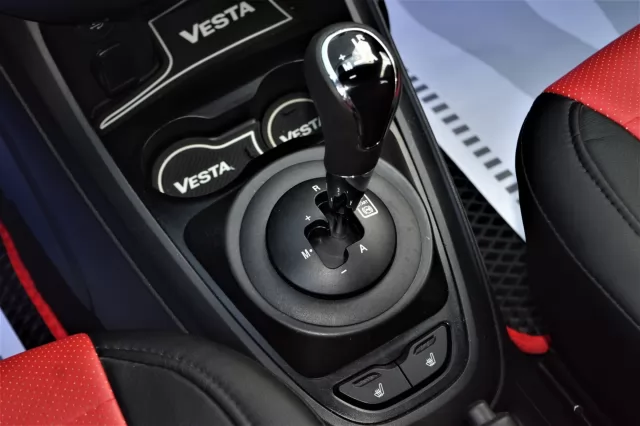LADA Vesta 2015