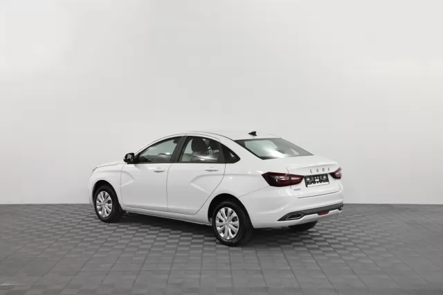 LADA Vesta 2023