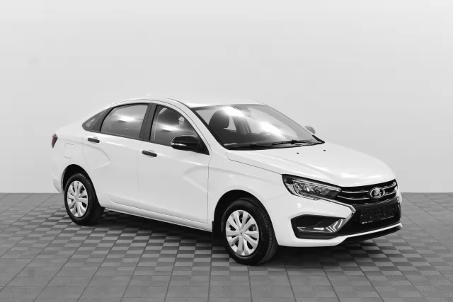 LADA Vesta 2023