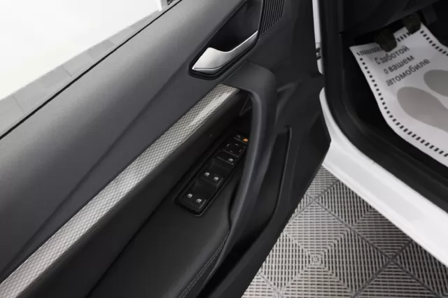LADA Vesta 2023
