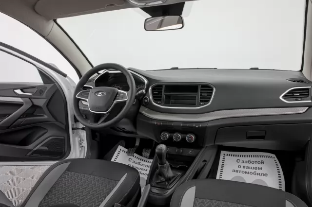 LADA Vesta 2023