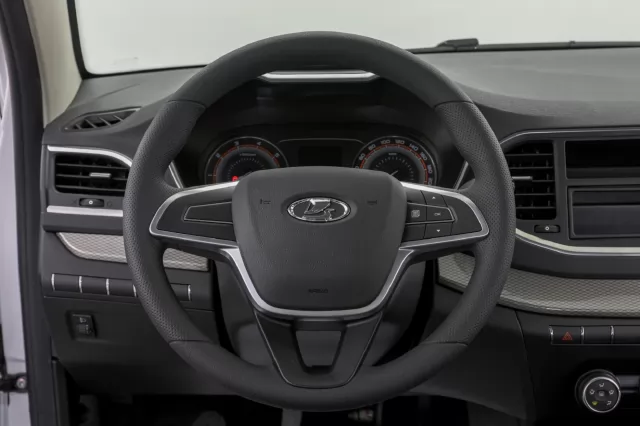 LADA Vesta 2023